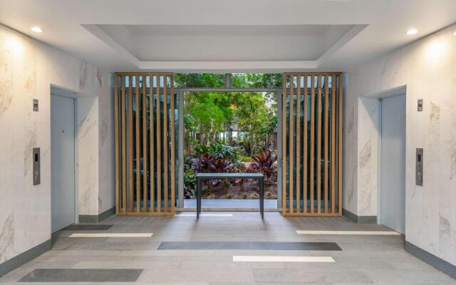 Koi Resort Saint Kitts, Curio Collection by Hilton