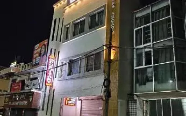 V R S Deluxe Dormitory