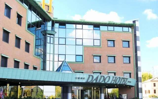 Dado Hotel International