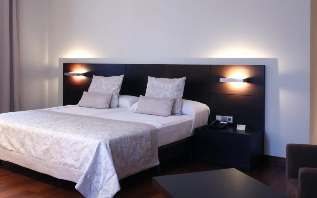 Hotel Palacio De Meras