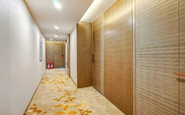 Longyun Hotel