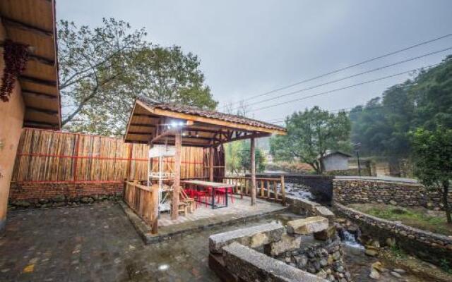 Shuikoujiushe Guest House