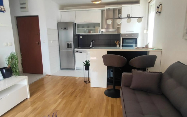 Beach Pearl Apartment