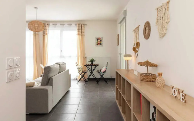 Charming Apartment 2br/4p - Near to Lyon