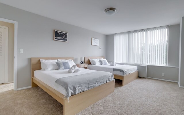 Beautiful  Apt At Crystal City With Gym