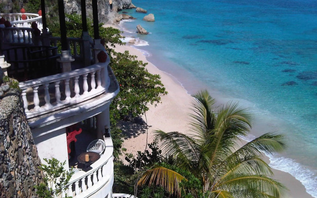 The Balaji Palace at Playa Grande
