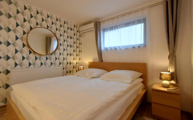 Neferprod Apartments - IS - CAM 05