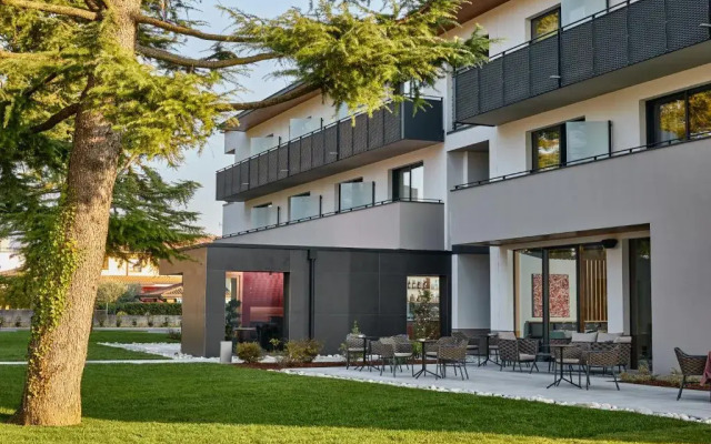 Nodo Hotel