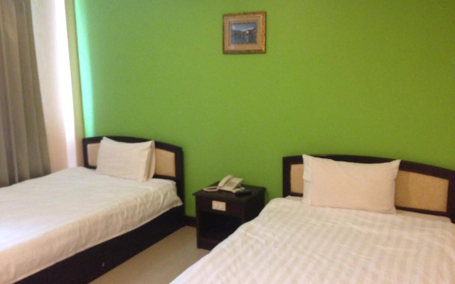 Heuang Chaleun Hotel