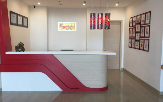 Red Fox by Lemon Tree Hotels, Sector 60, Gurugram