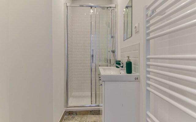 Design apt close to the Jardin du Luxembourg