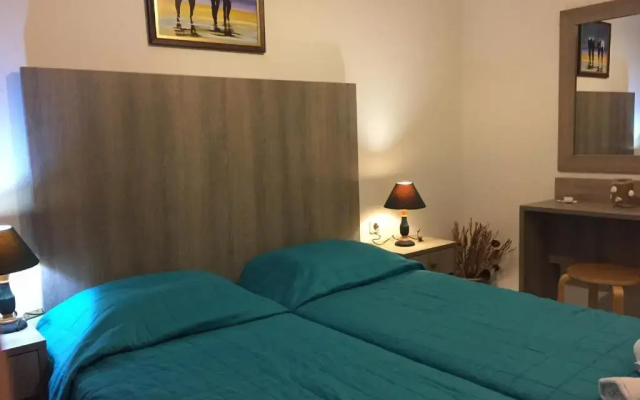 Voula Hotel