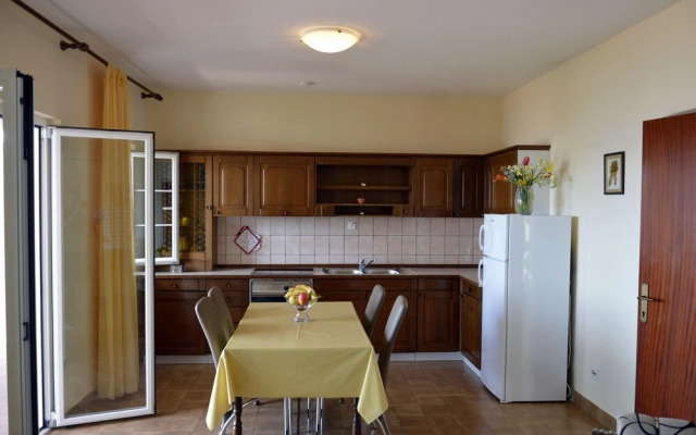 Zdravko - Comfortable & Close to the sea - A3