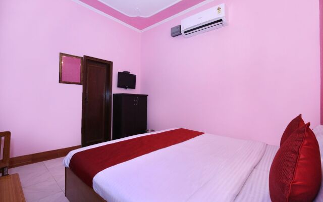 OYO 9229 GMG Hotel