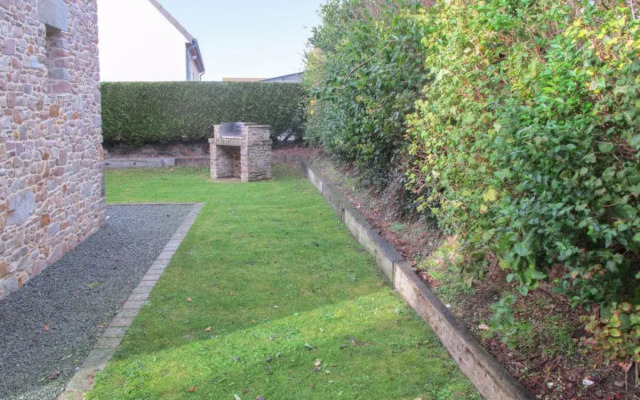 Holiday Home Zoé (CEZ407)