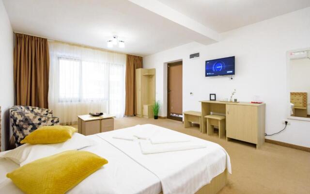SaloS Beach Resort