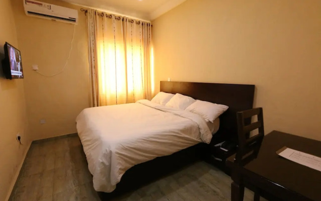 Iyore Grand Hotel & Suites 2