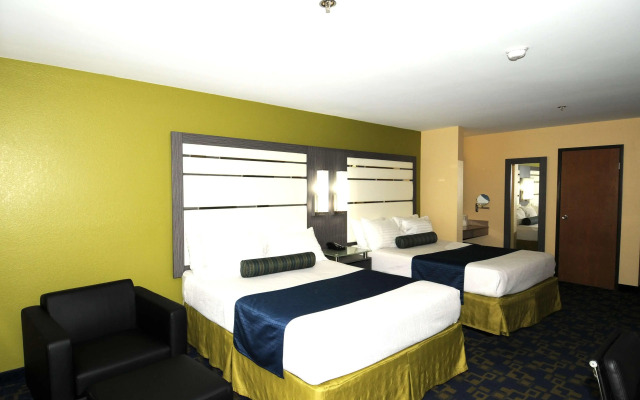 Best Western Antelope Inn & Suites