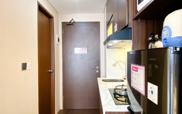 Cozy And Warm Studio Transpark Juanda Bekasi Timur Apartment