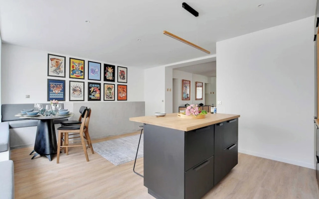 Spacious Apartment With 2 Rooms