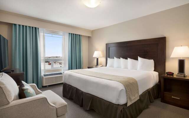 Ramada by Wyndham Emerald Park/Regina East