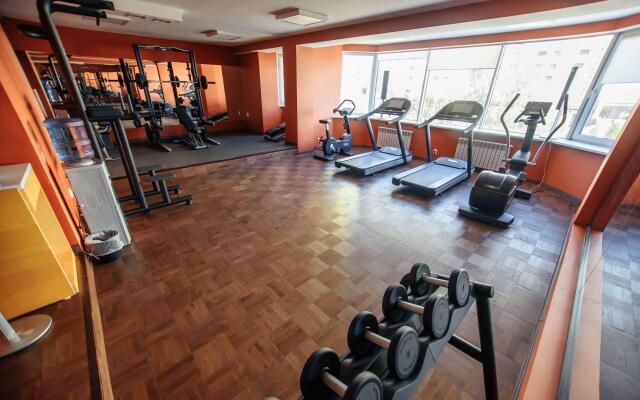 Best Western Plus Burlington Inn & Suites