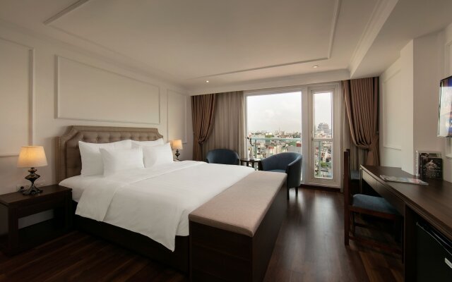 Quoc Hoa Premier Hotel and Spa