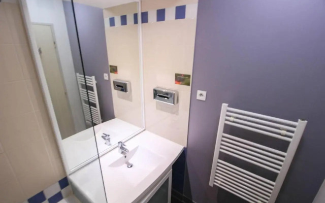 Studio With Balcony In Issy Les Moulineaux