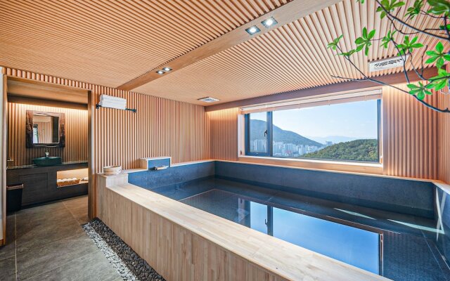 Busan Mandeok Den Basta Ryokan