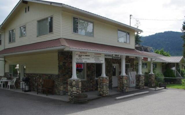 Totem Motel & Resort