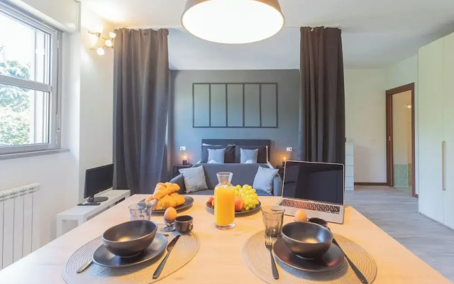 Black Loft Como by Rent all Como