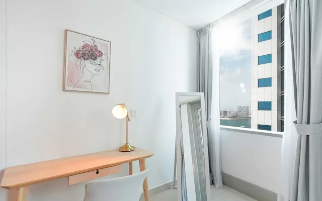 Fascinating Ocean Views in a One Bedroom