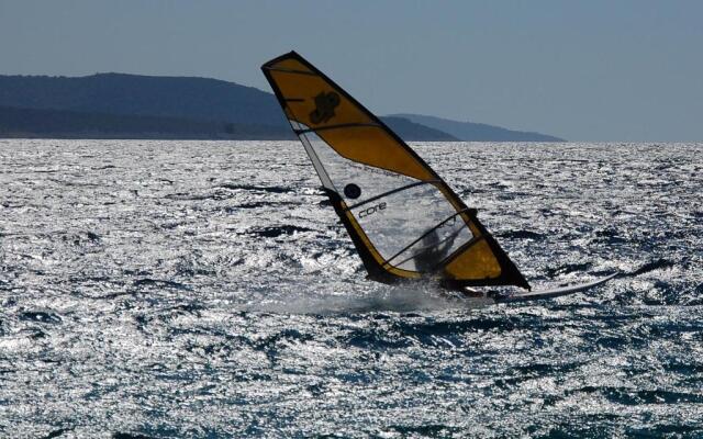 Sea Pearl Residence - Top beachfront location apartments in Bol centre