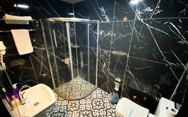 Omur Hotel