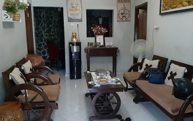 Renaya Griya Guesthouse