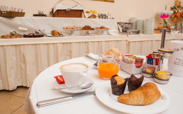 Le Cheminee Business Hotel