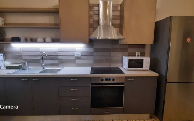 Veneris Residence 2-bedroom Apartment in Chania