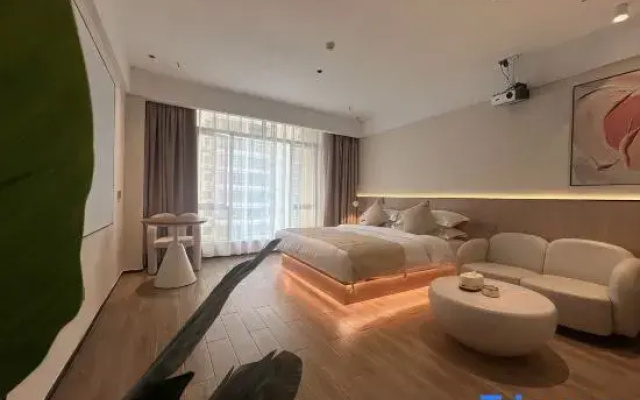 Yunduo Apartment (Baise Longjing Global Commercial Center)