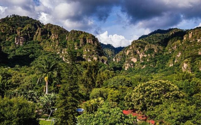 Hotel Amatlan de Quetzalcóatl