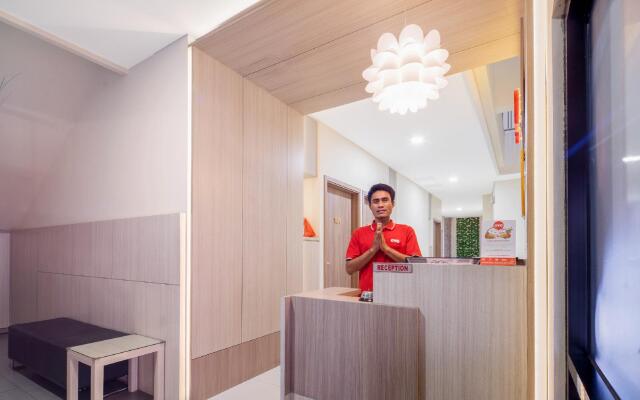 OYO 115 Portal Residence