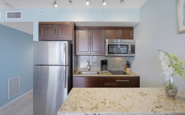 The Apollo on Marco Island