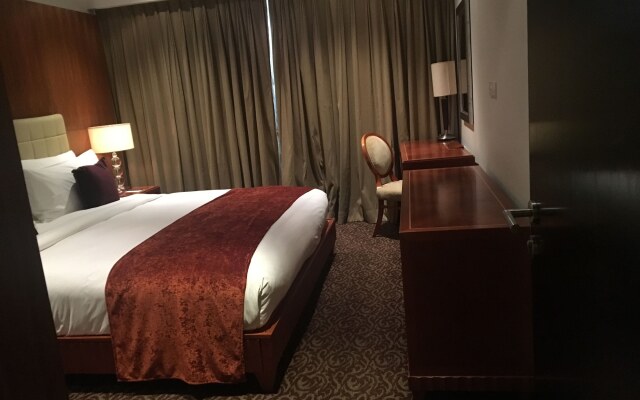 Oakwood Premier Prestige - UB City