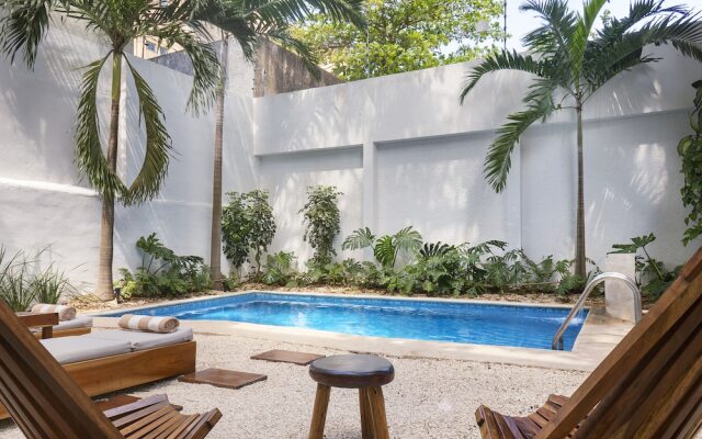 Rodina Boutique Hotel