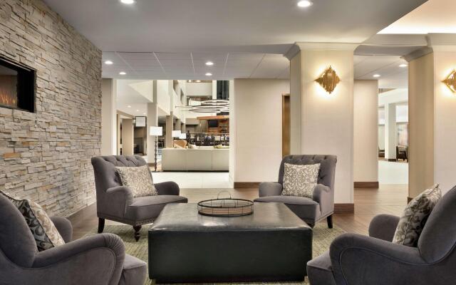 Embassy Suites by Hilton Milwaukee Brookfield
