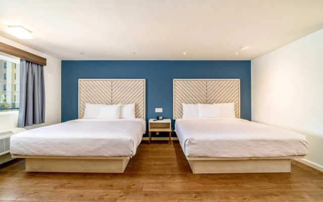 Trend Hotel at LAX Airport