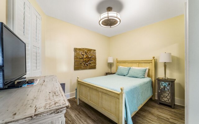 Crd1106 3 Bedroom Condo