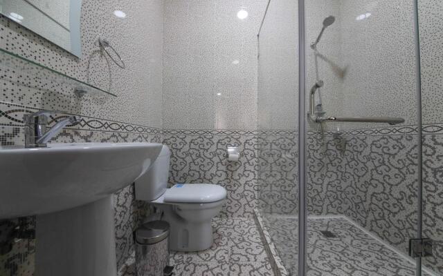 Globus Hotel Tashkent