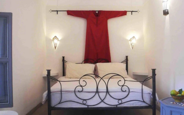 Riad Linda