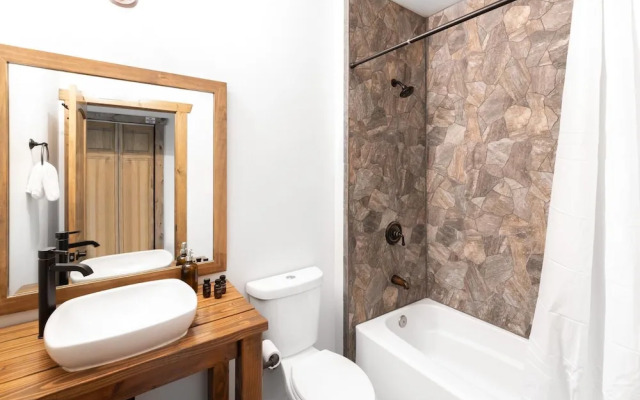 Conklin Road - Teddy