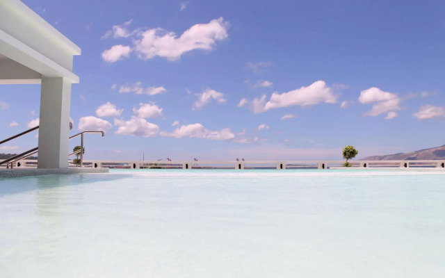 Terrace Hotel Subic Bay